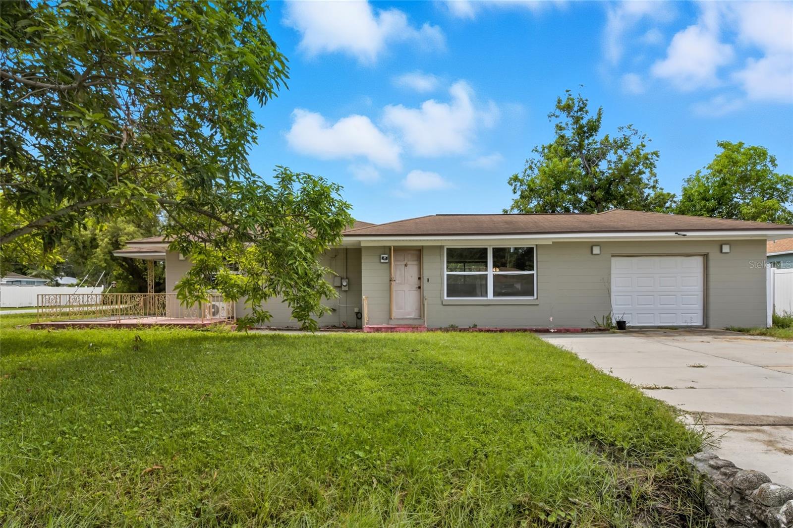 3806 N MATANZAS AVE