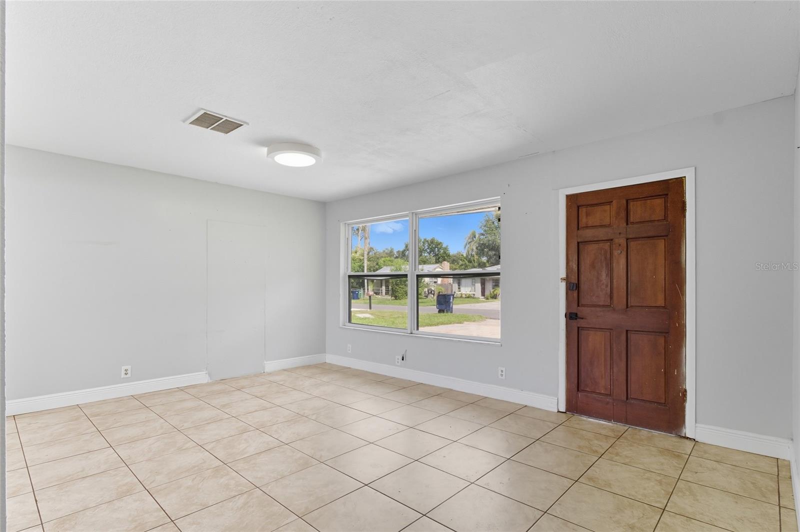 3806 N MATANZAS AVE