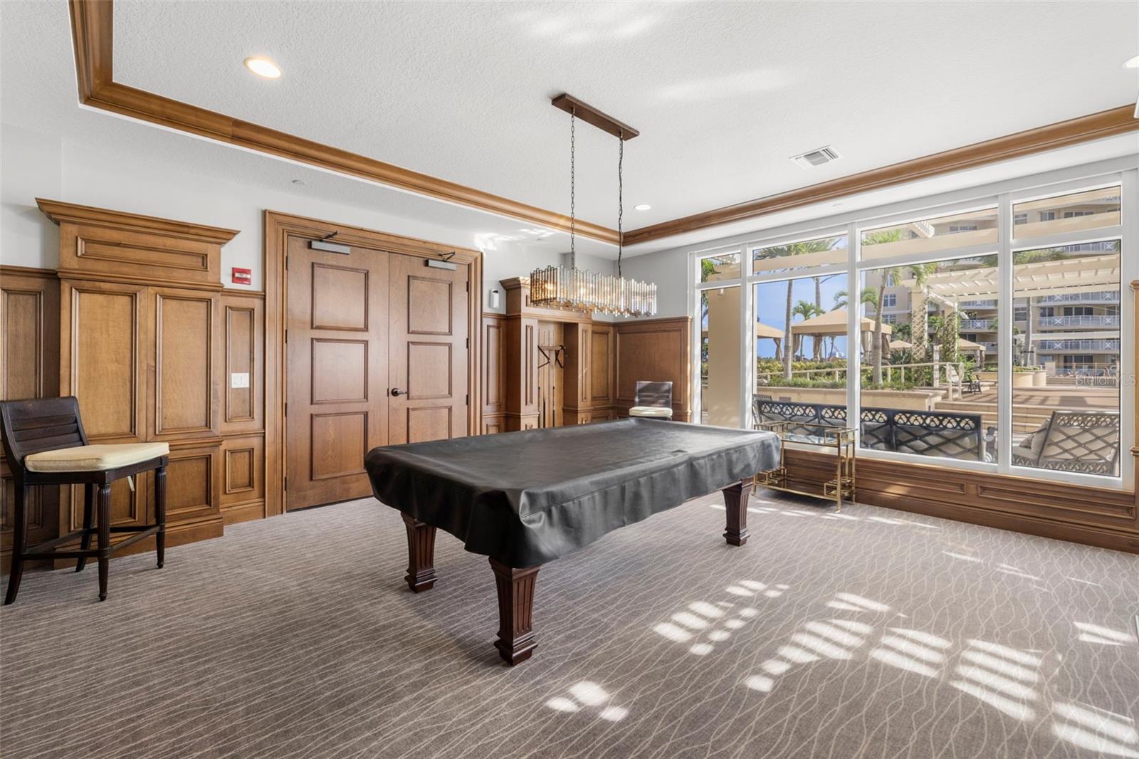 11 BAYMONT ST #909