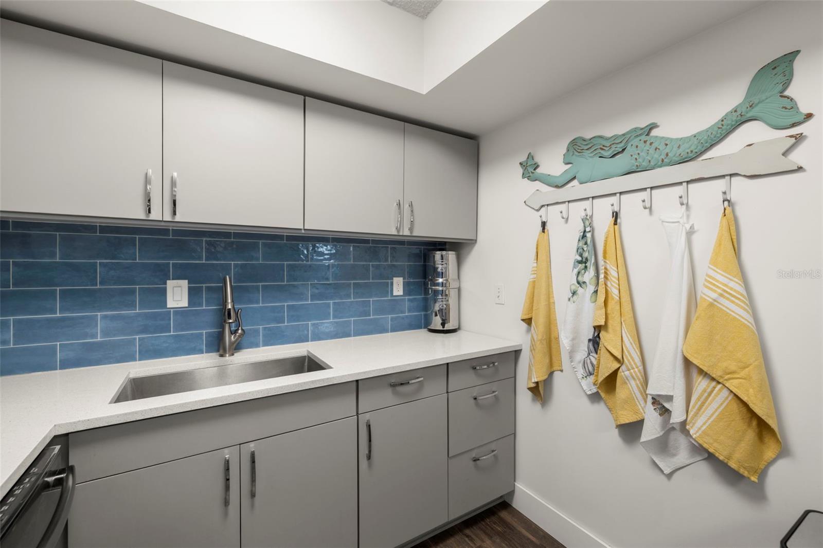 2401 BAYSHORE BLVD #803