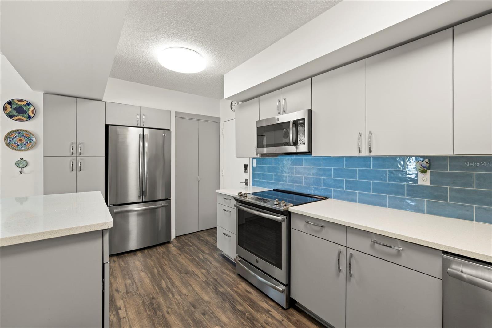 2401 BAYSHORE BLVD #803