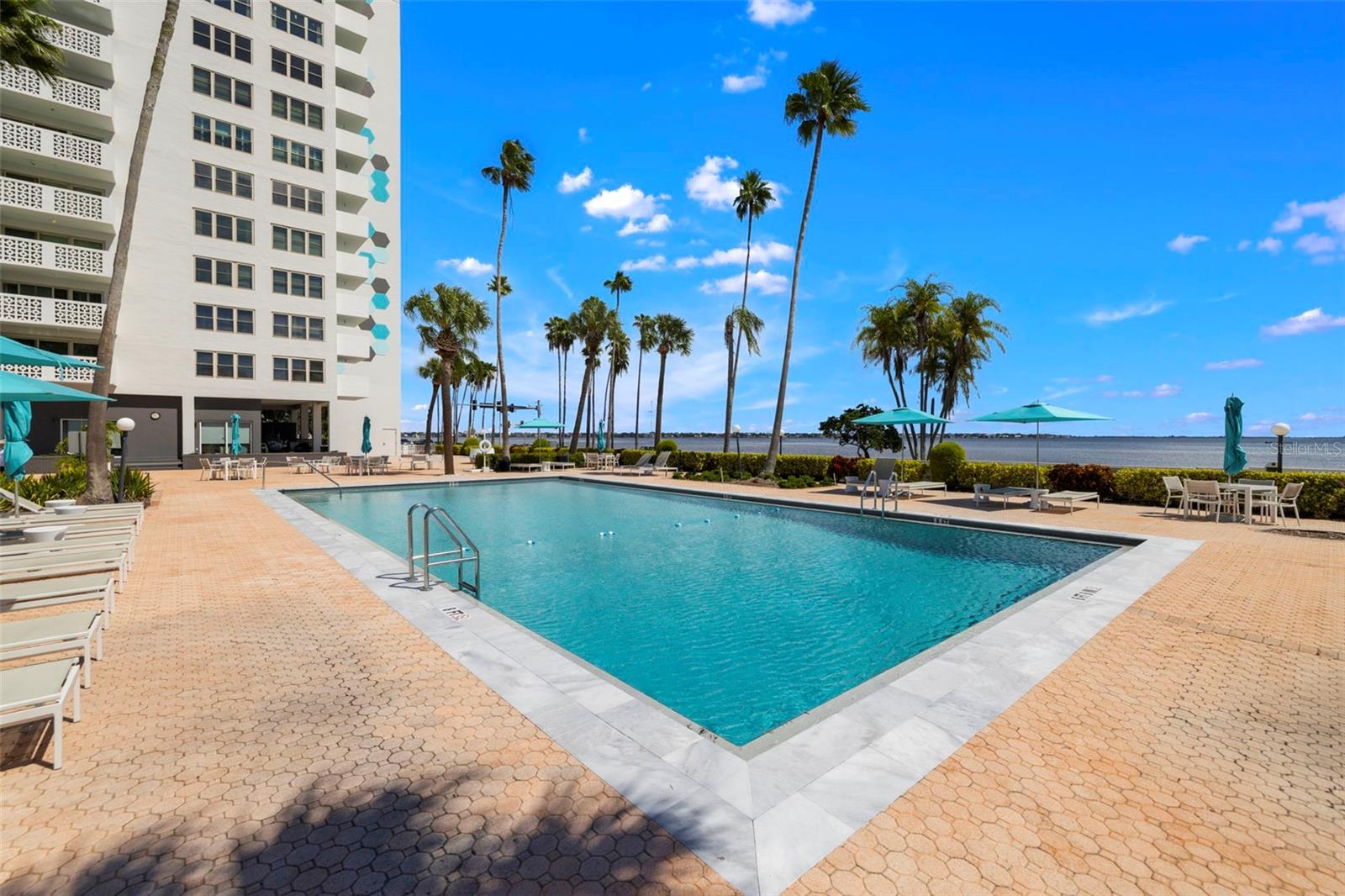 2401 BAYSHORE BLVD #803