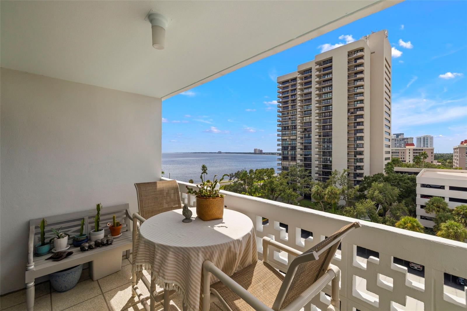 2401 BAYSHORE BLVD #803