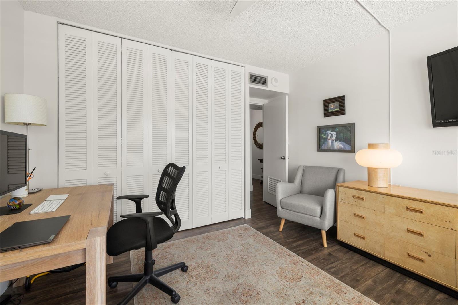 2401 BAYSHORE BLVD #803