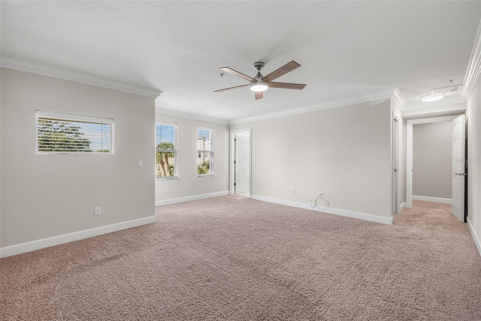 113 S NEWPORT AVE #1-4
