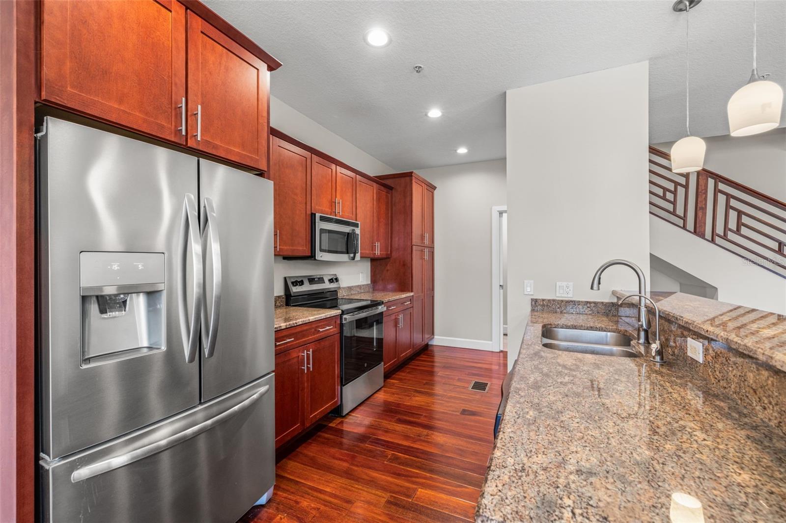 113 S NEWPORT AVE #1-4