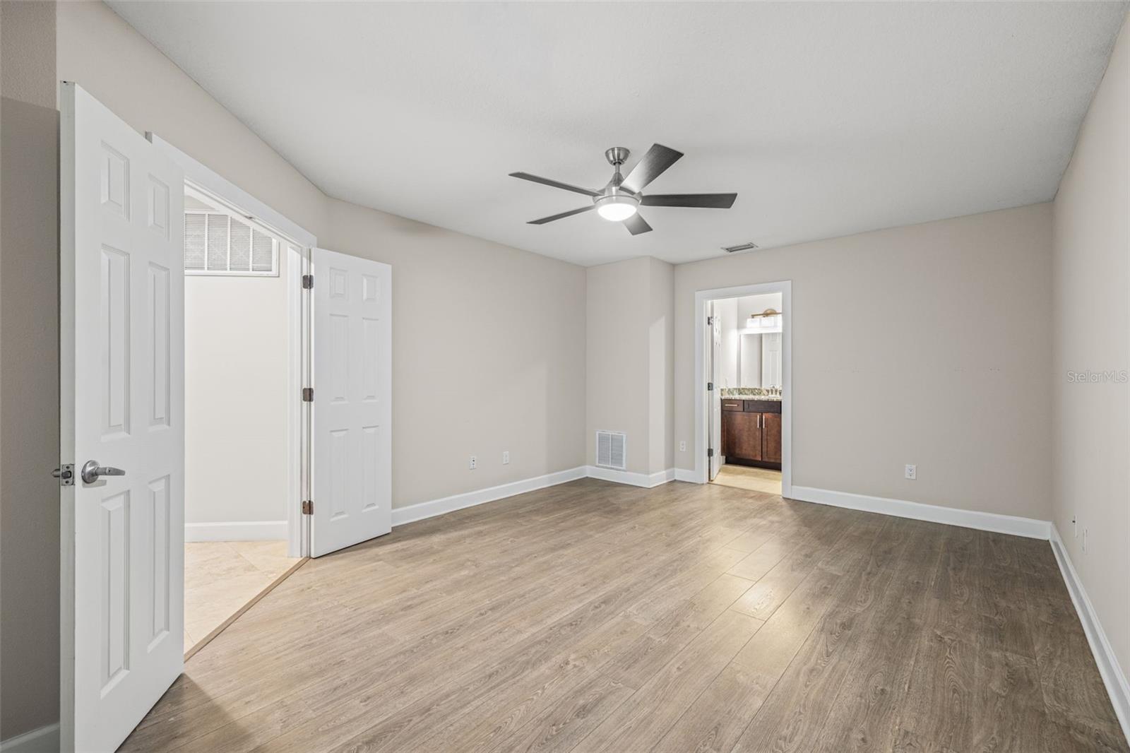 113 S NEWPORT AVE #1-4