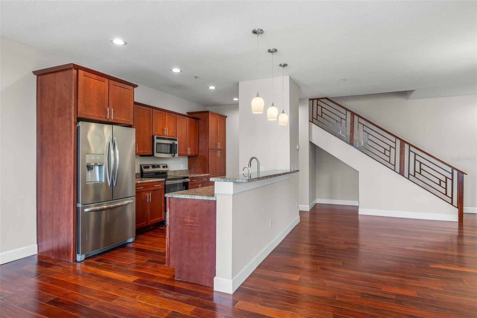 113 S NEWPORT AVE #1-4
