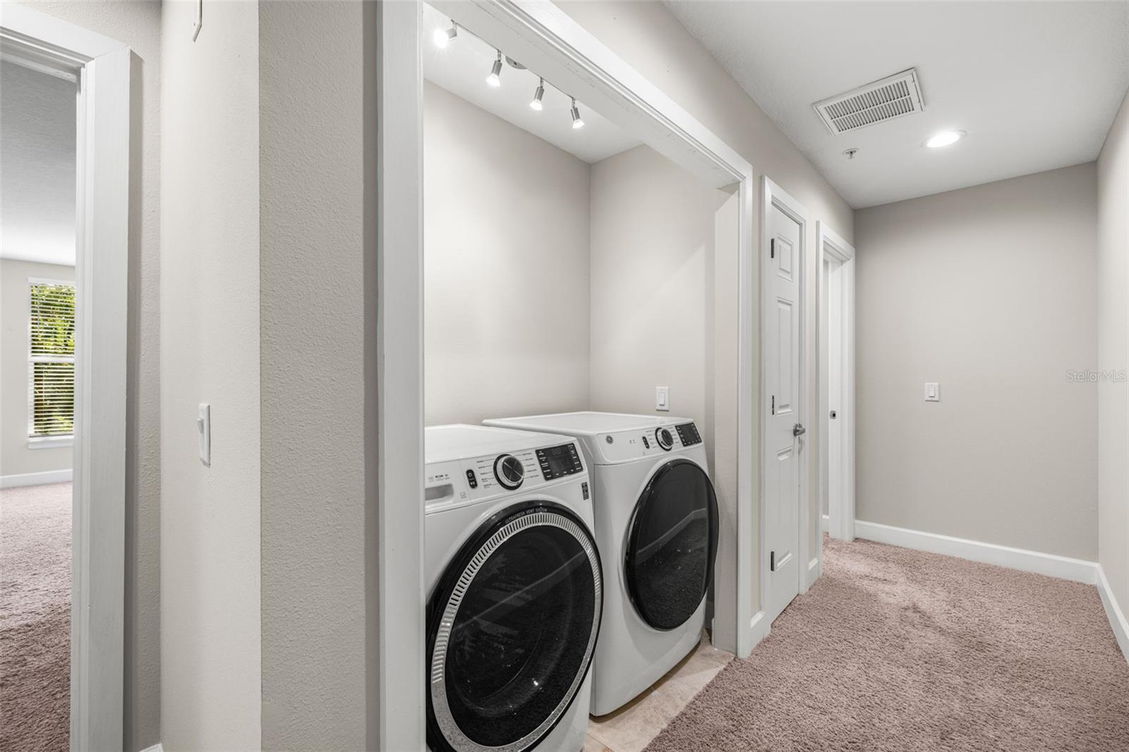 113 S NEWPORT AVE #1-4