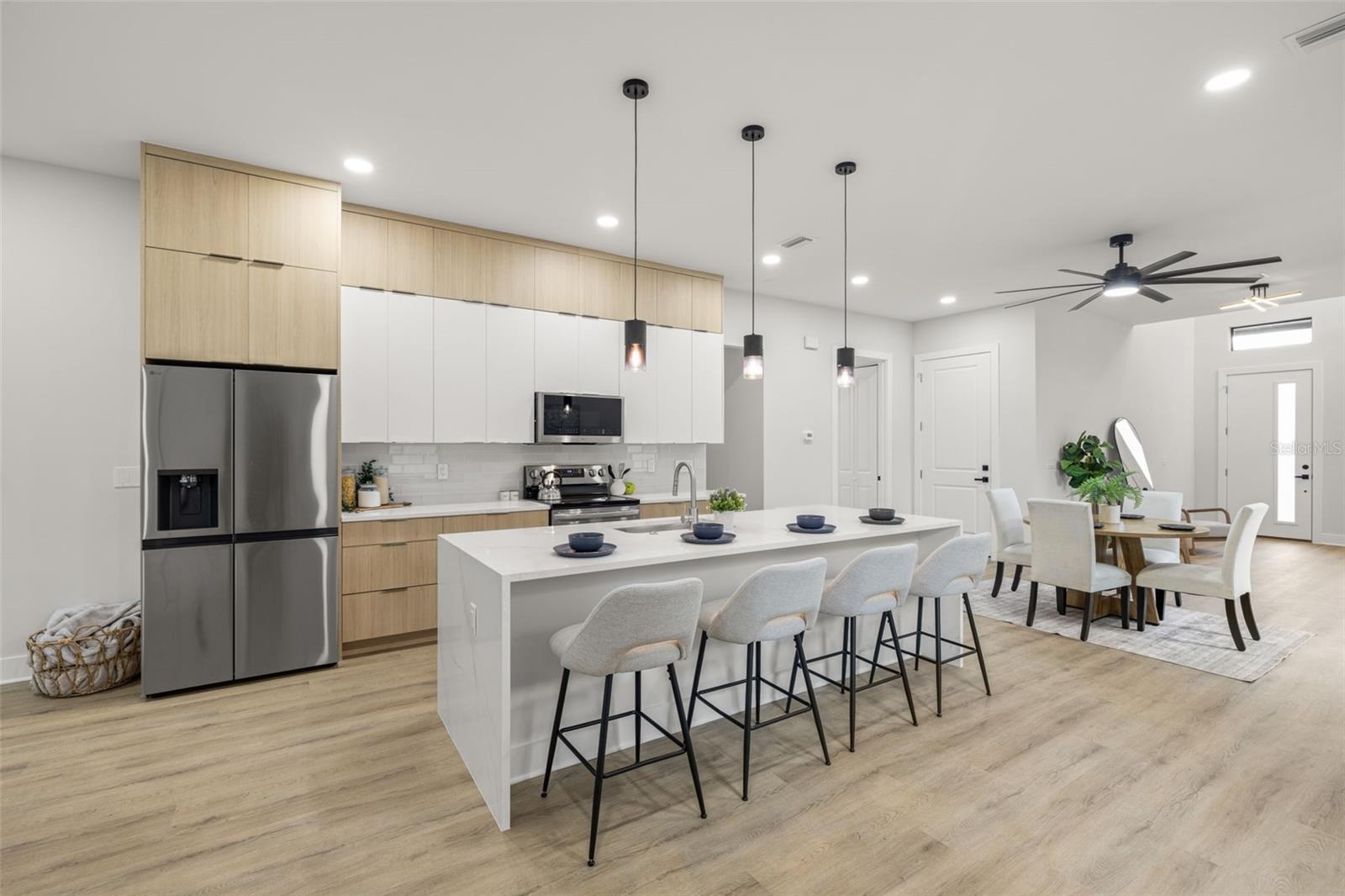 3211 W BALLAST POINT BLVD