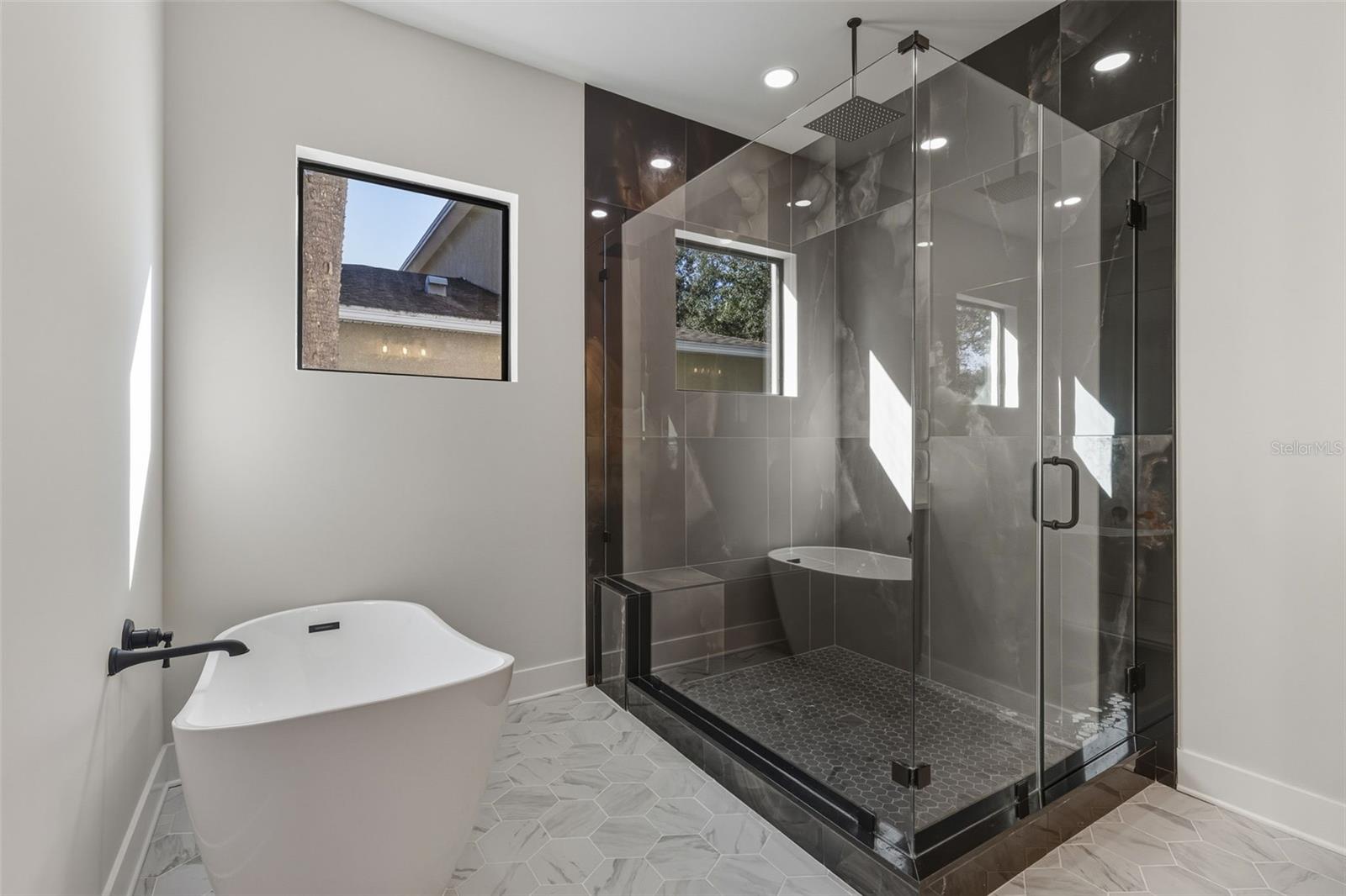 3211 W BALLAST POINT BLVD