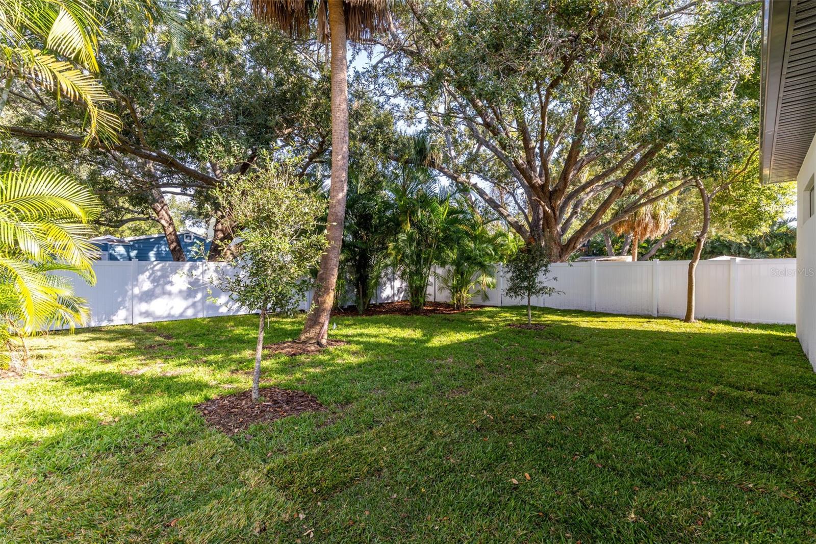 3211 W BALLAST POINT BLVD