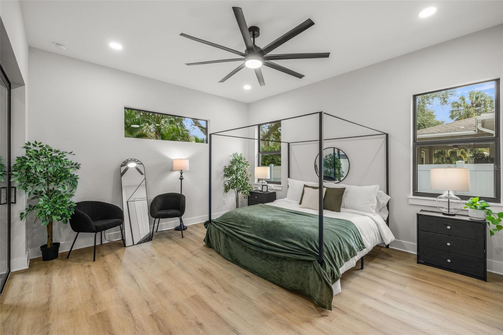 3211 W BALLAST POINT BLVD