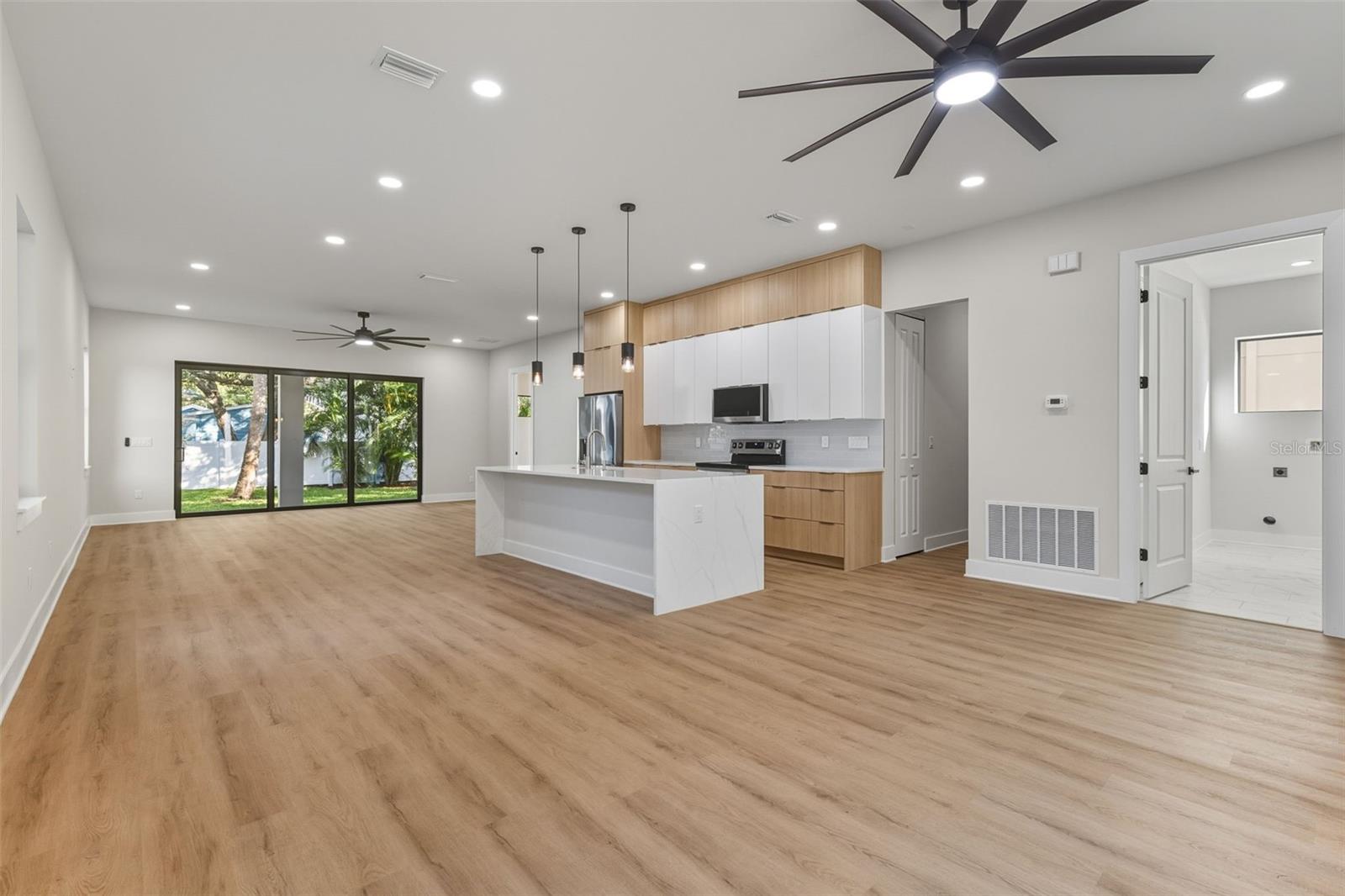 3211 W BALLAST POINT BLVD