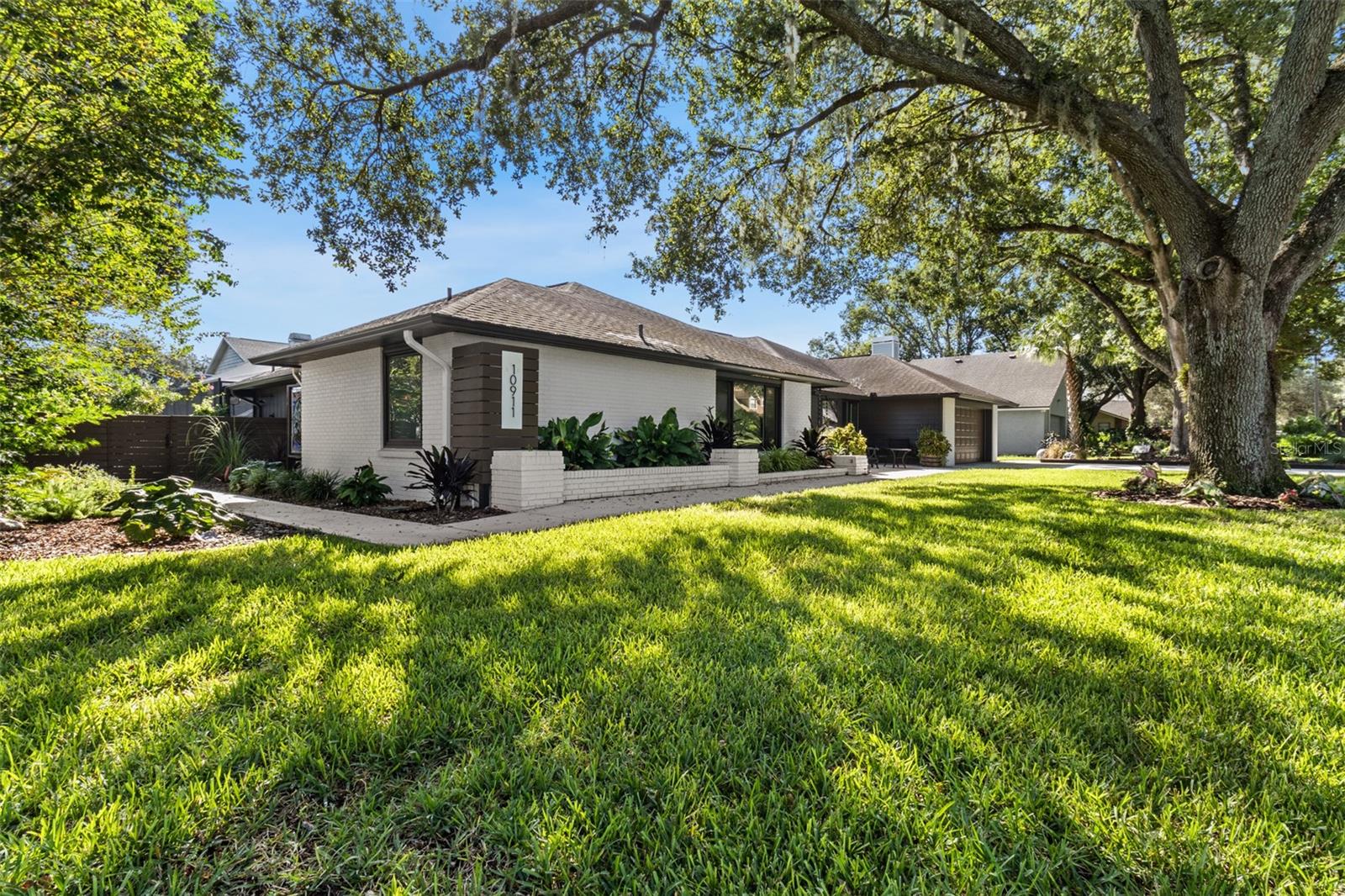 10911 VICTORIA ARBOR WAY