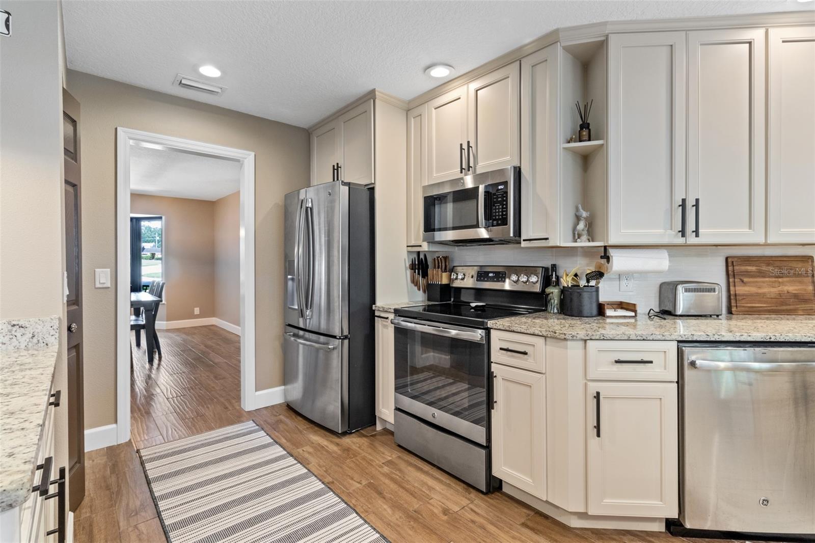 10911 VICTORIA ARBOR WAY