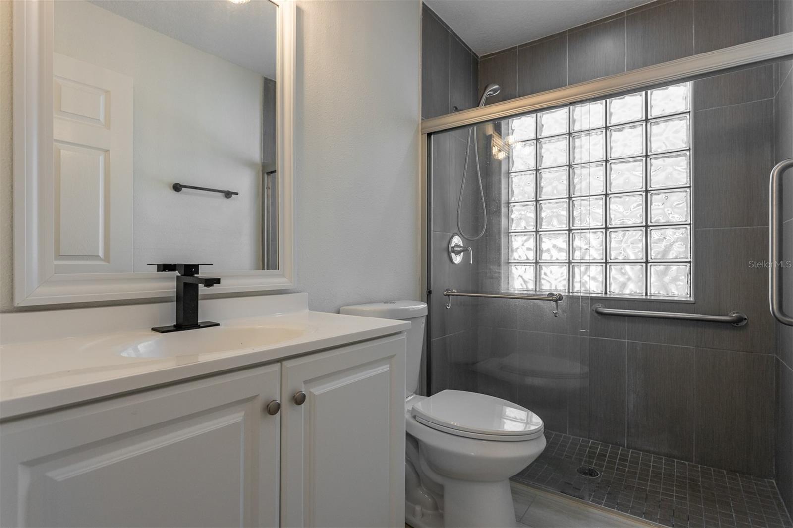 1734 POWDER RIDGE DR