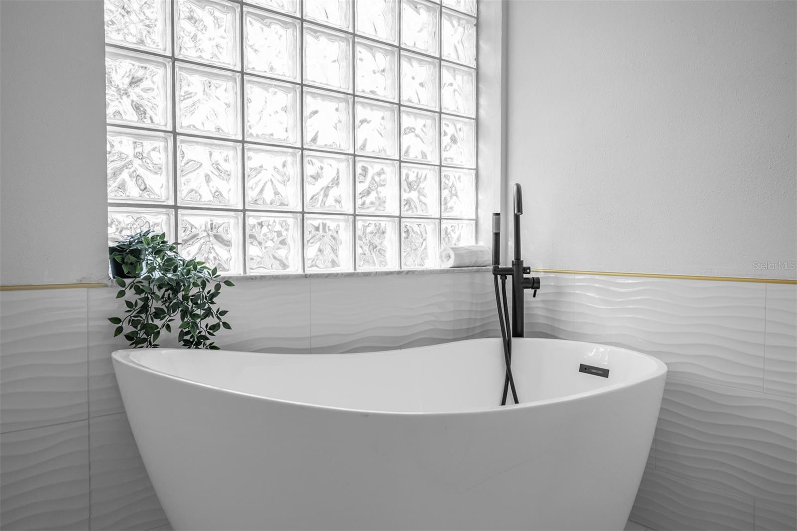 1734 POWDER RIDGE DR