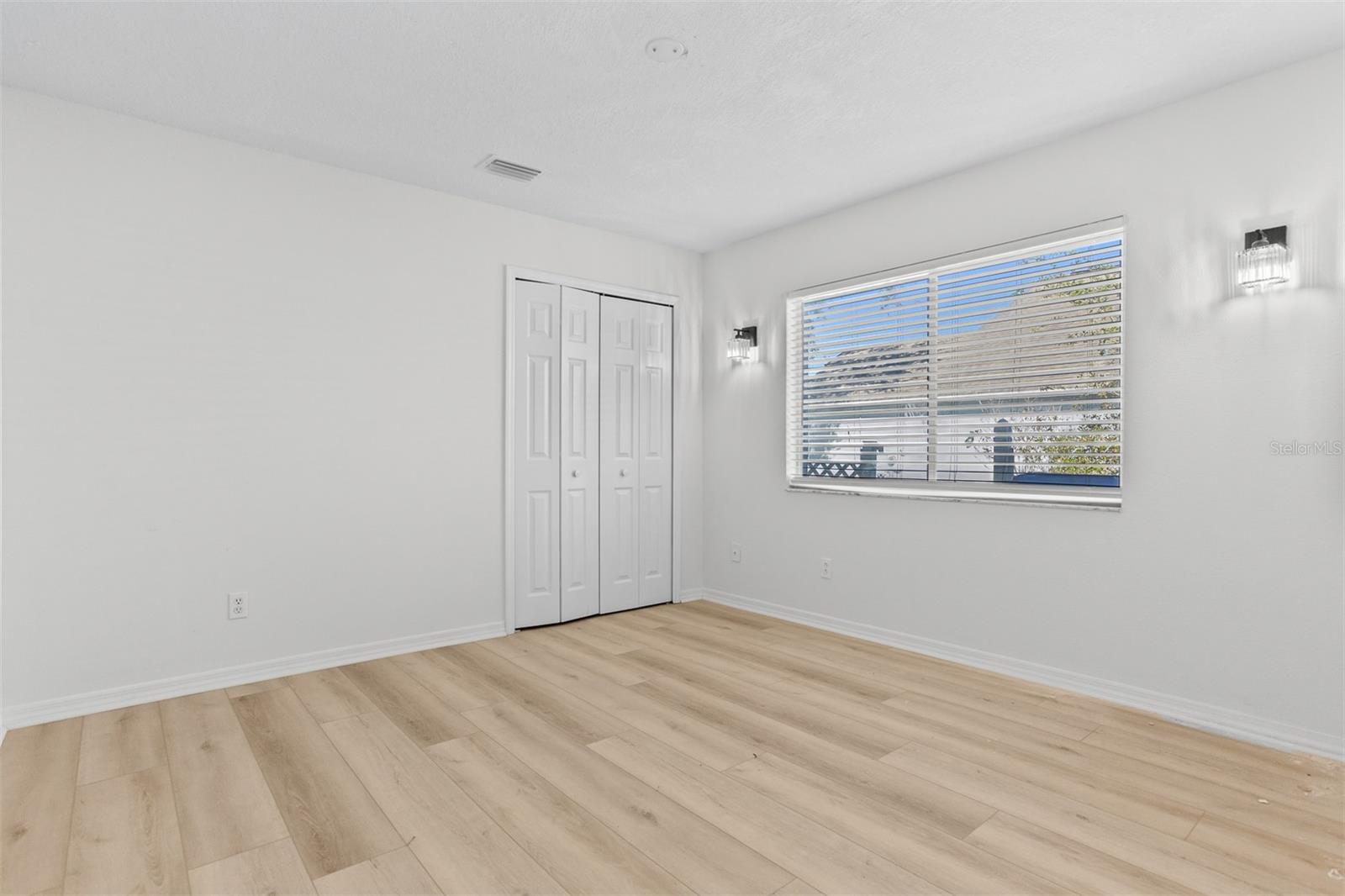 1734 POWDER RIDGE DR