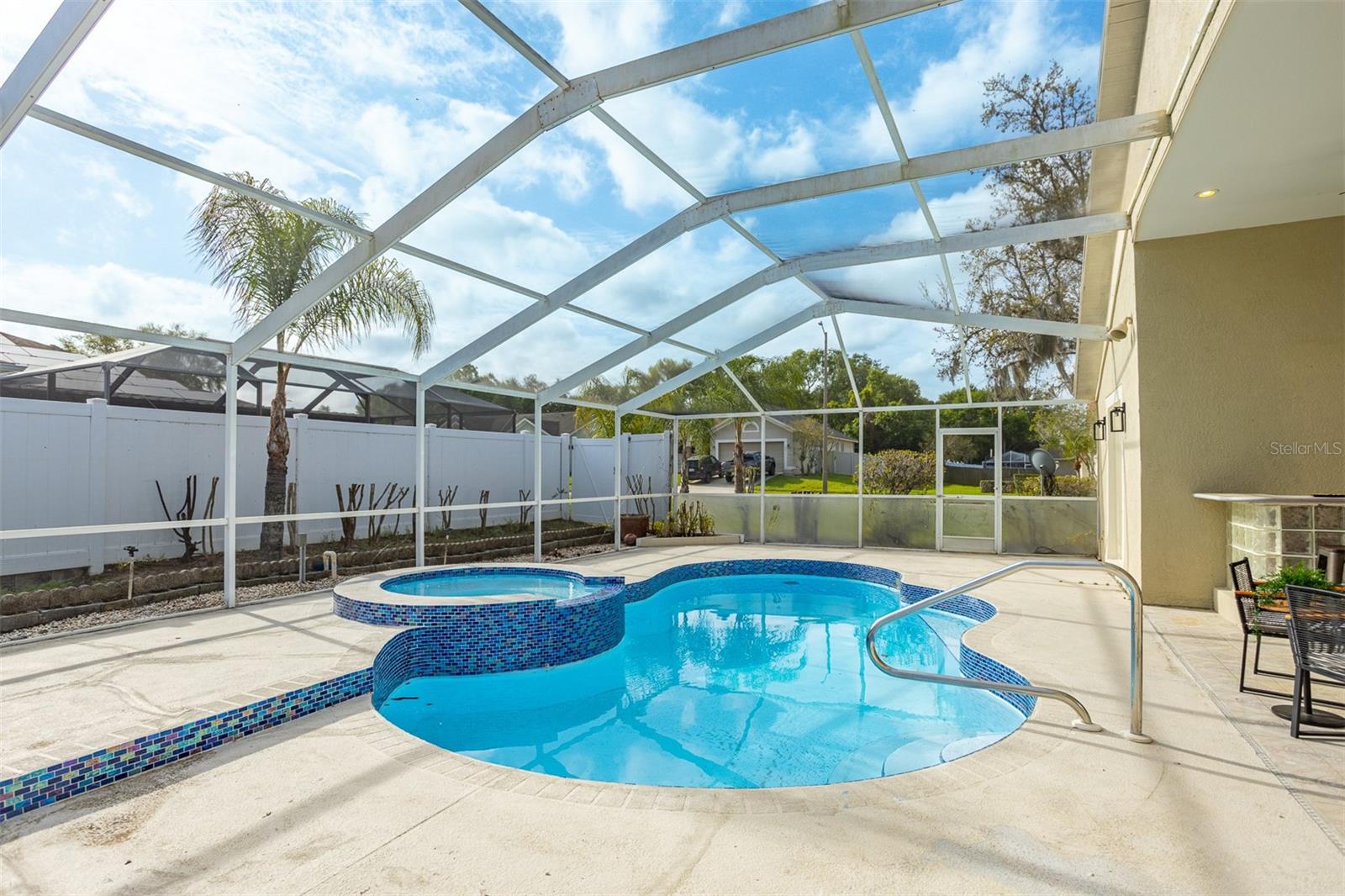 1734 POWDER RIDGE DR