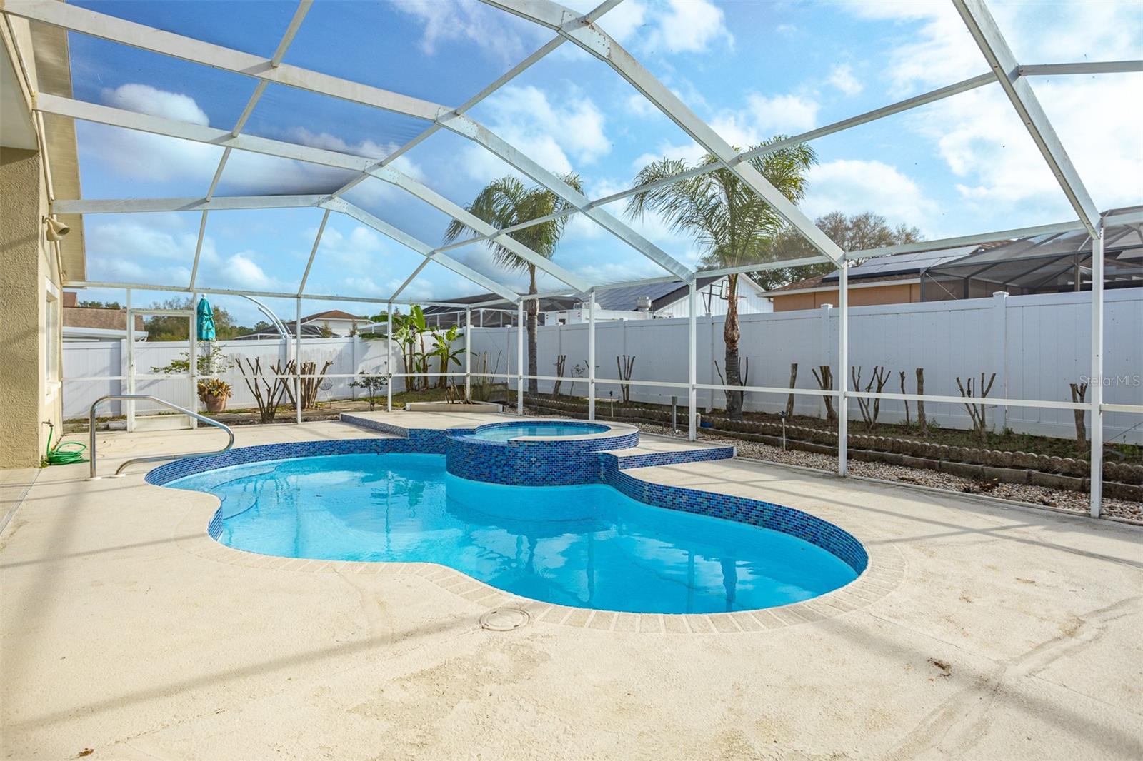 1734 POWDER RIDGE DR