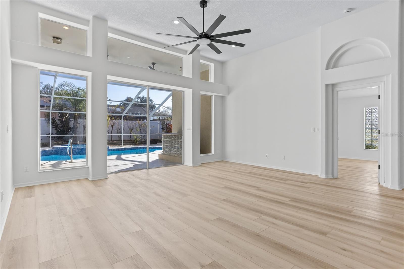 1734 POWDER RIDGE DR