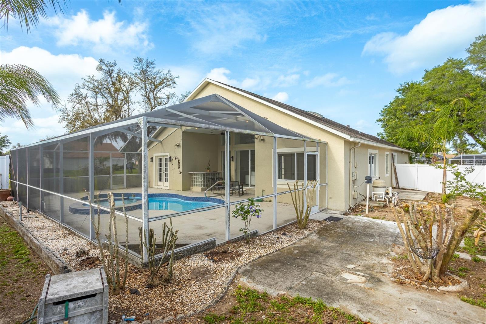 1734 POWDER RIDGE DR