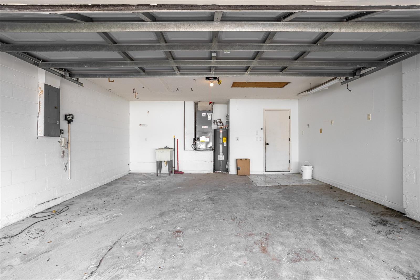 1734 POWDER RIDGE DR