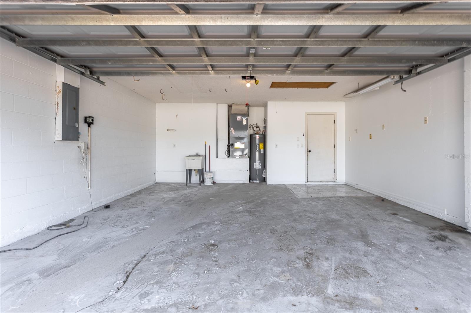 1734 POWDER RIDGE DR