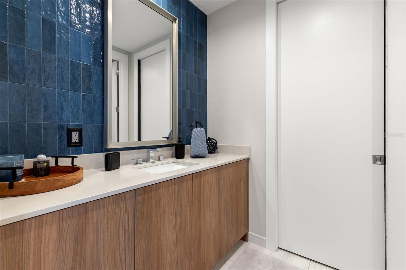 5120 MARINA WAY #16002