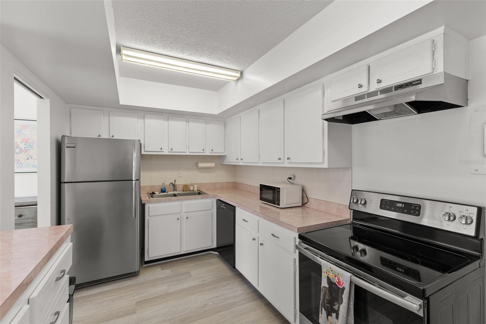 2401 BAYSHORE BLVD #202