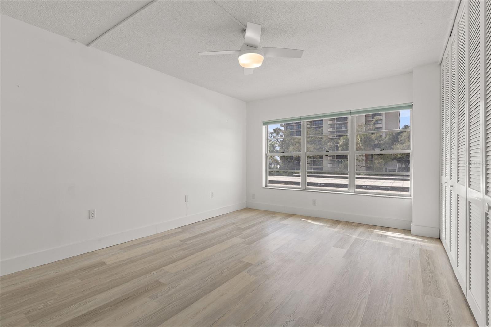 2401 BAYSHORE BLVD #202