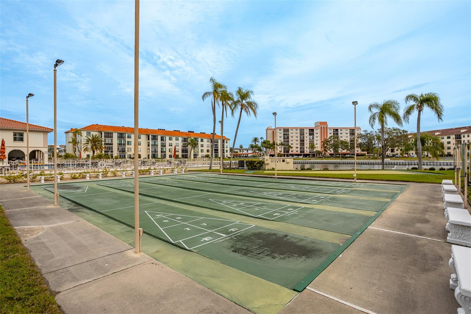 19029 US HIGHWAY 19 N #10C