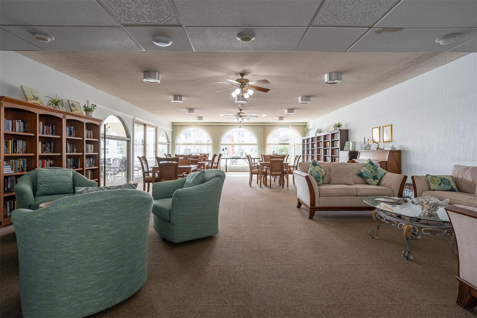 19029 US HIGHWAY 19 N #10C