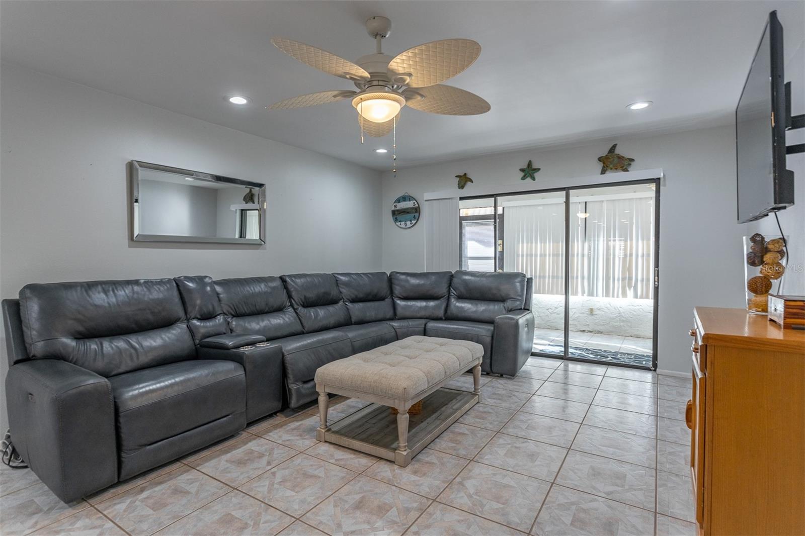 19029 US HIGHWAY 19 N #10C