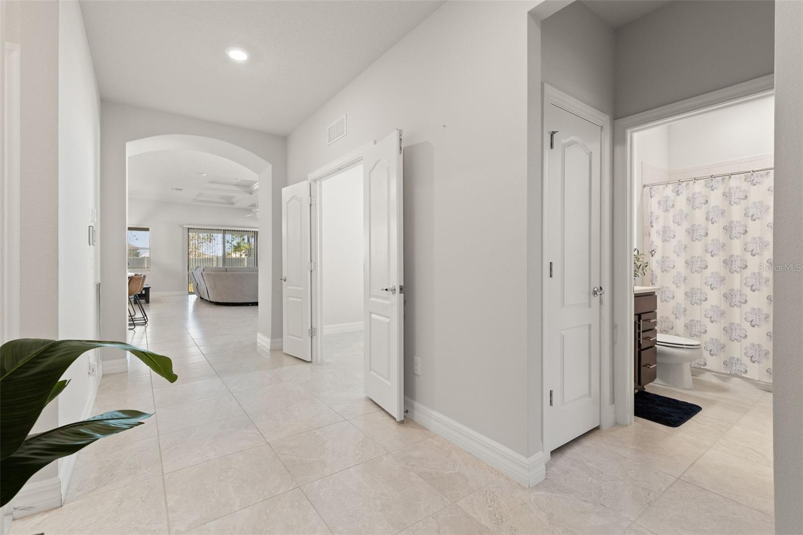 11119 GREEN HARVEST DR