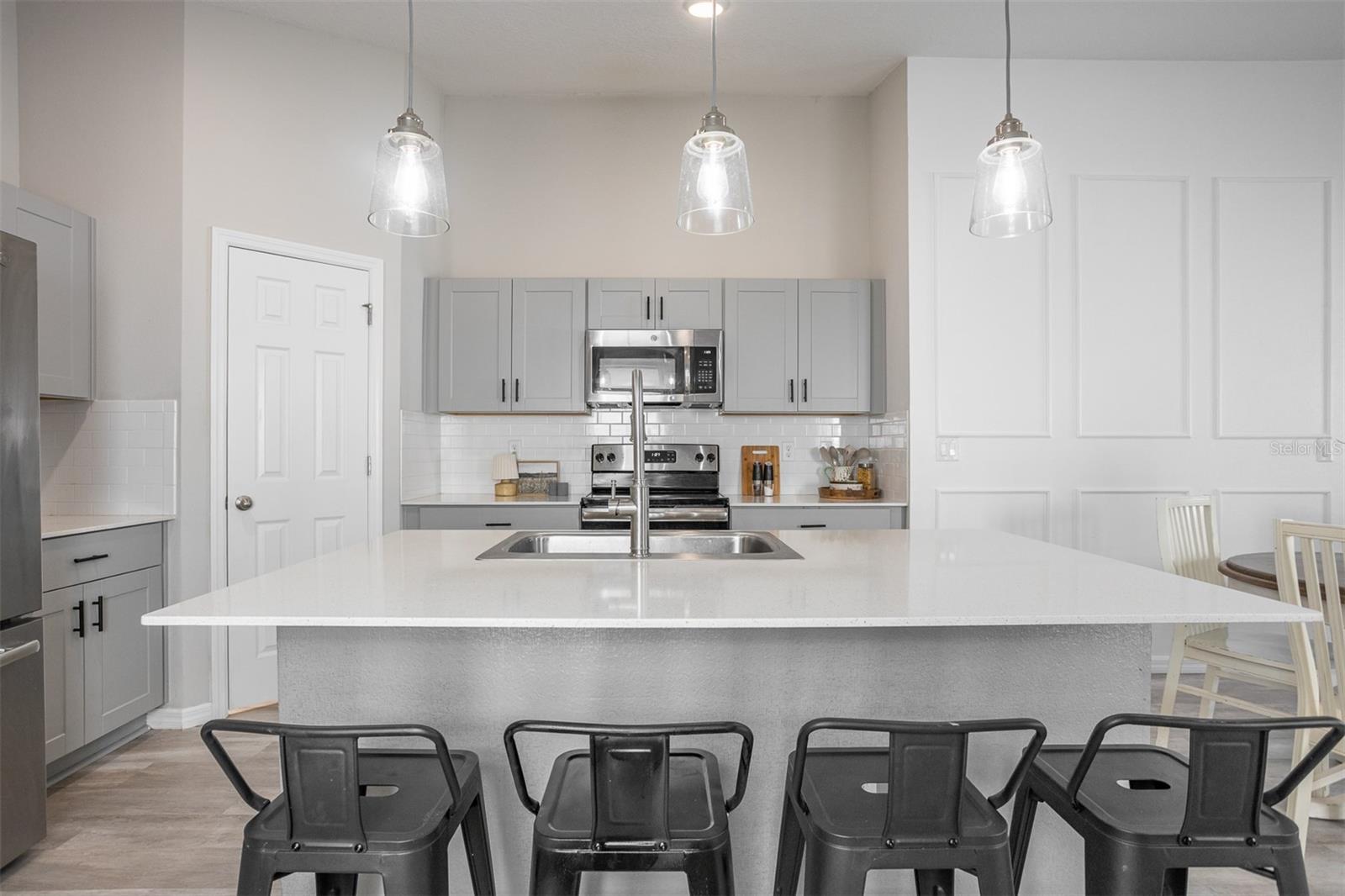 12619 HAMMOCK PARK DR