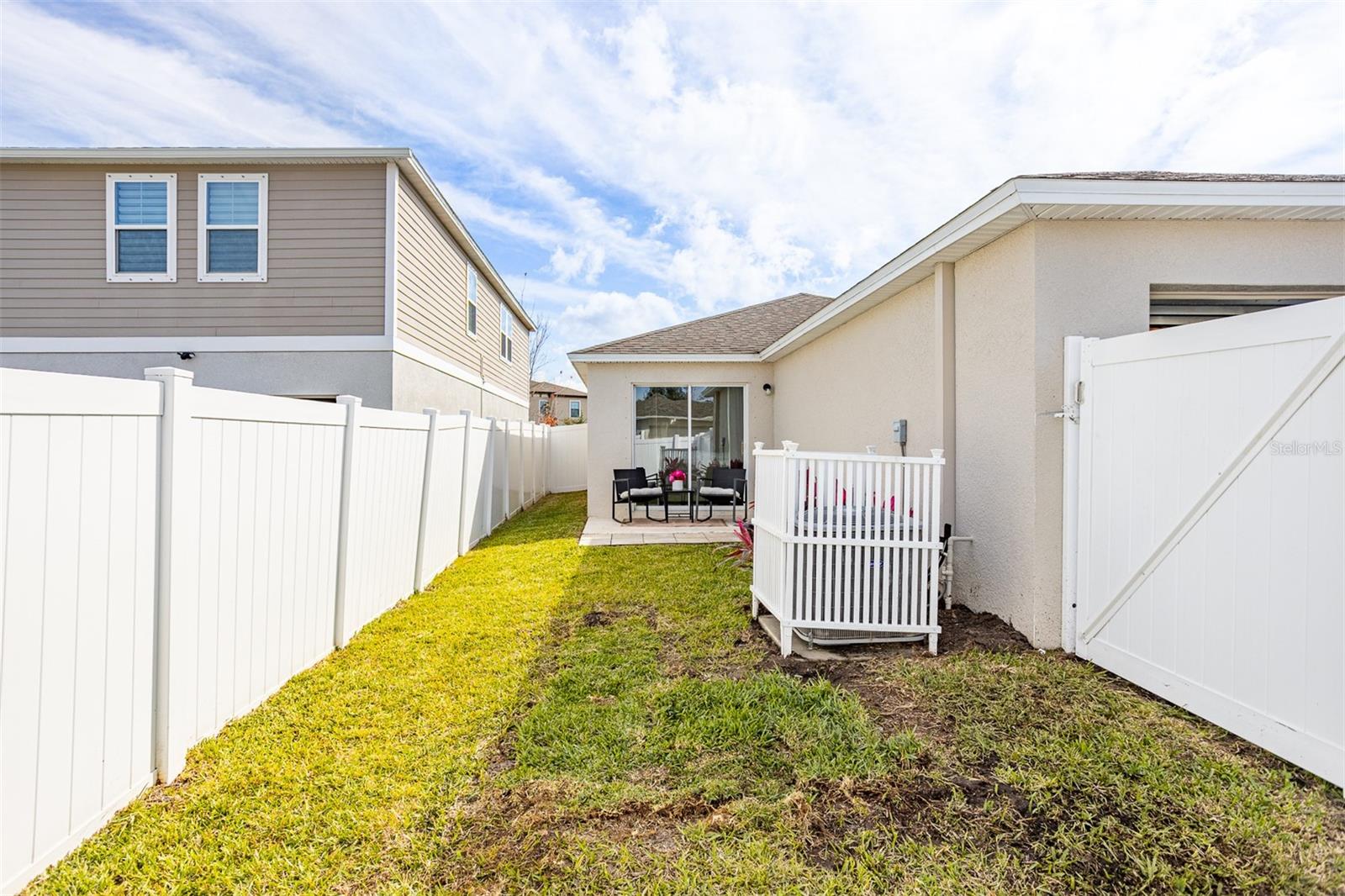 12619 HAMMOCK PARK DR