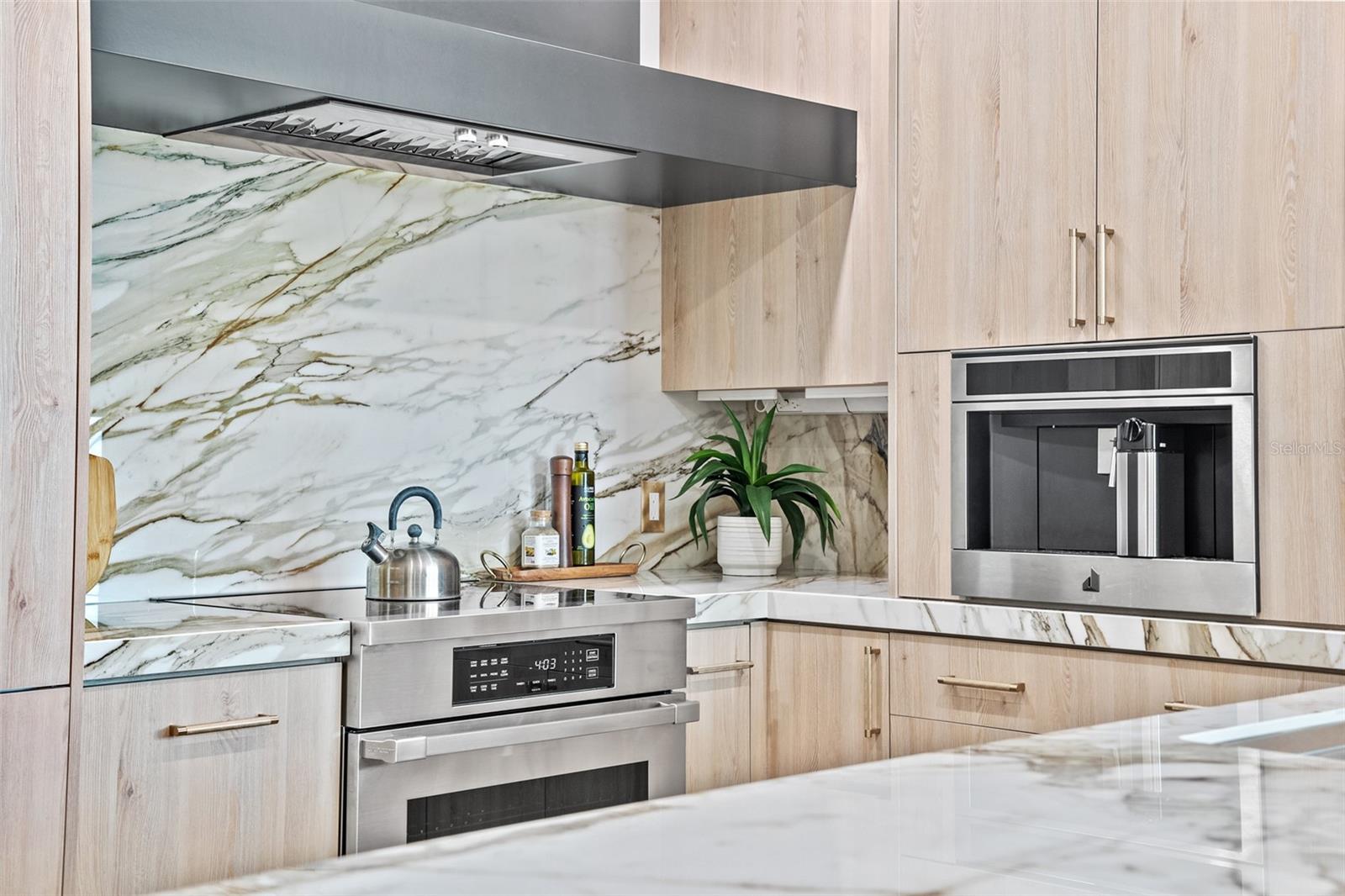 777 N ASHLEY DR #3013