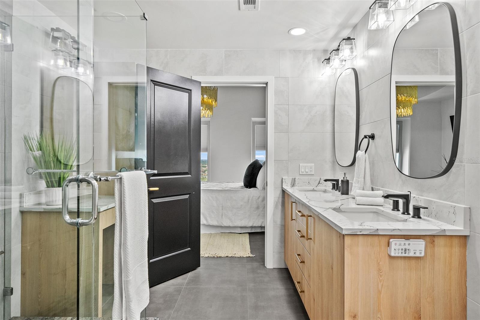 777 N ASHLEY DR #3013