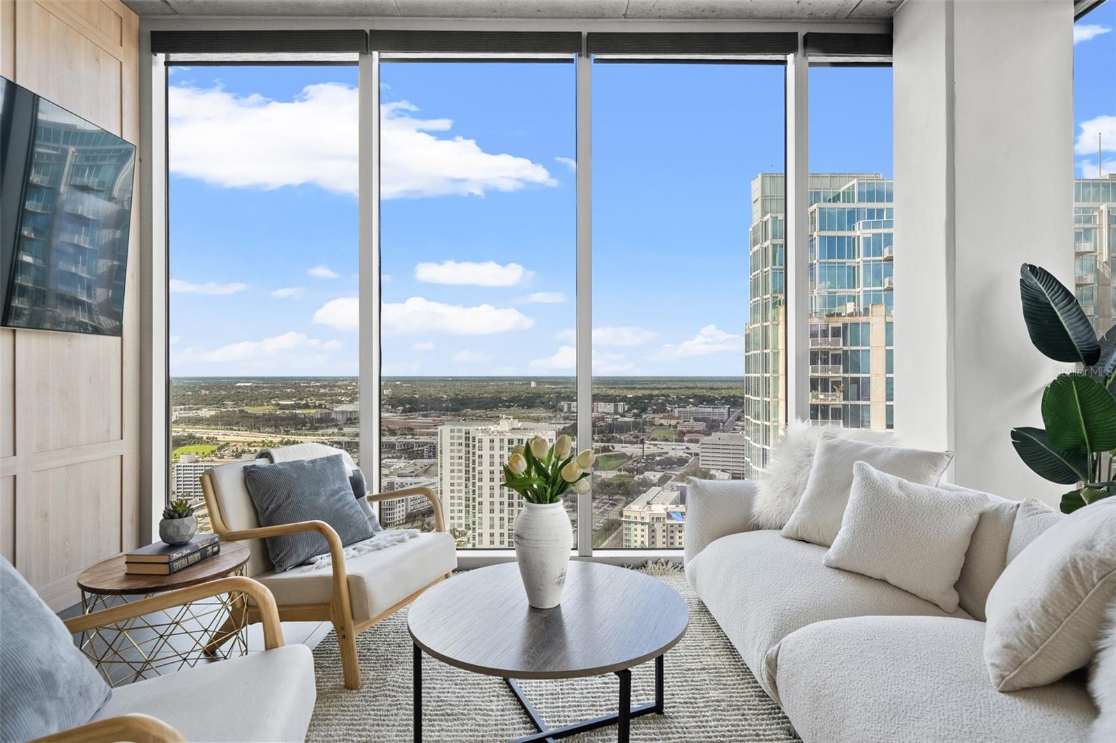 777 N ASHLEY DR #3013