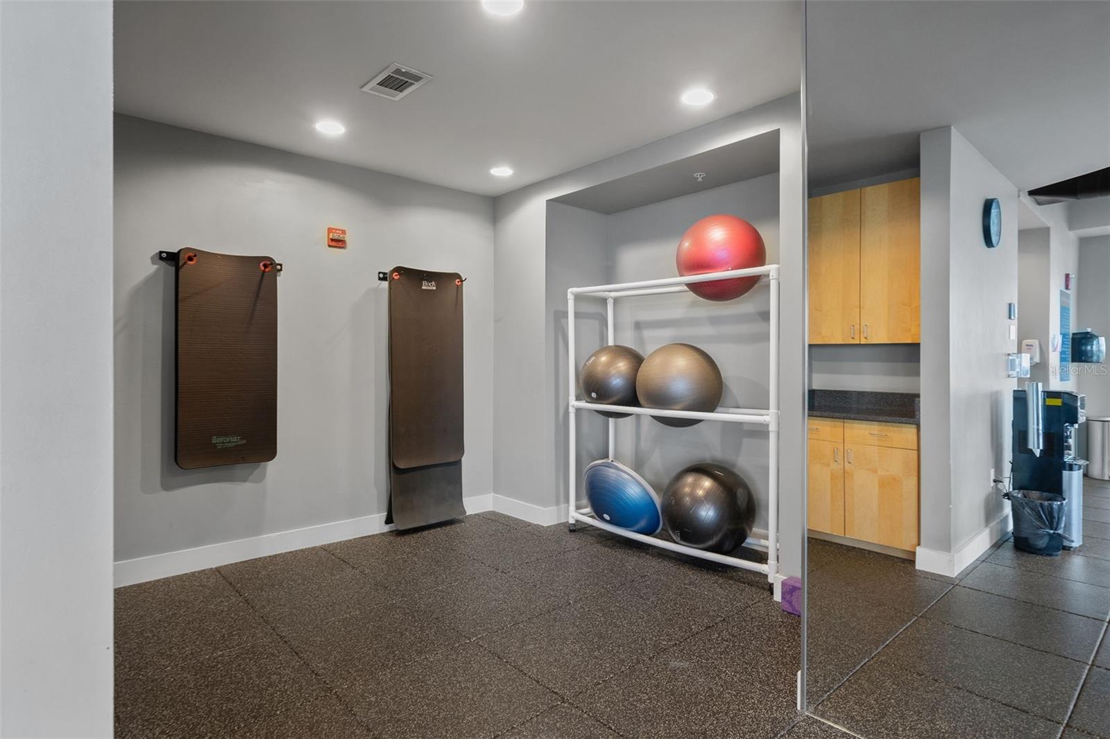 777 N ASHLEY DR #3013