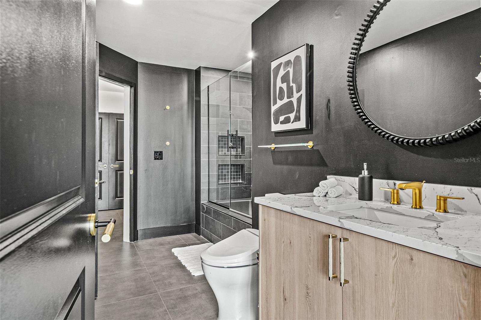 777 N ASHLEY DR #3013