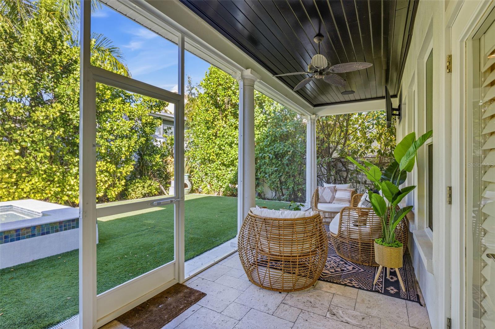 2909 W BAY VISTA AVE