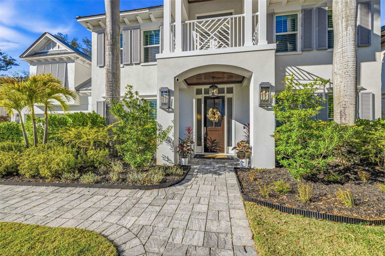 2909 W BAY VISTA AVE