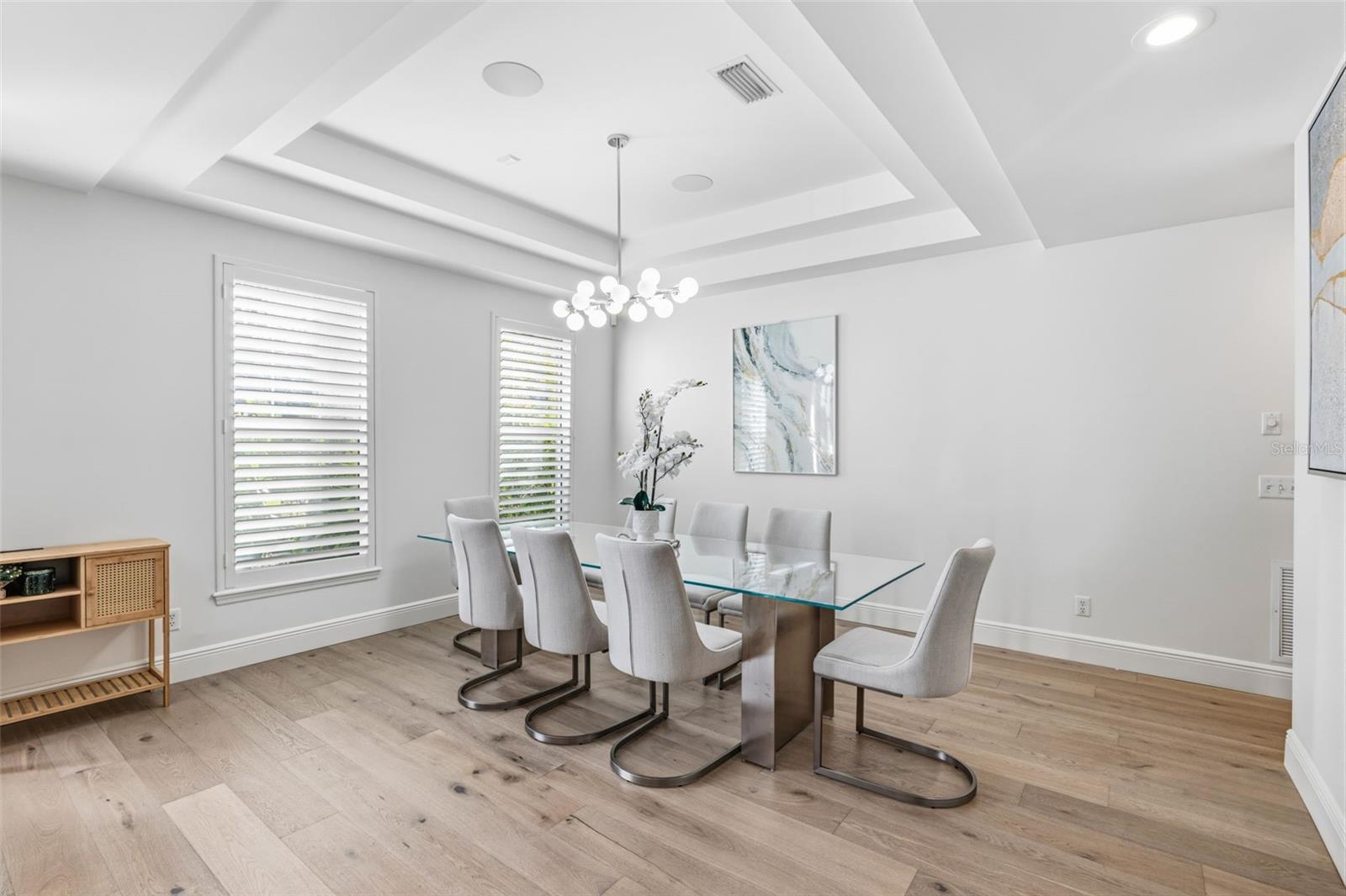 2909 W BAY VISTA AVE