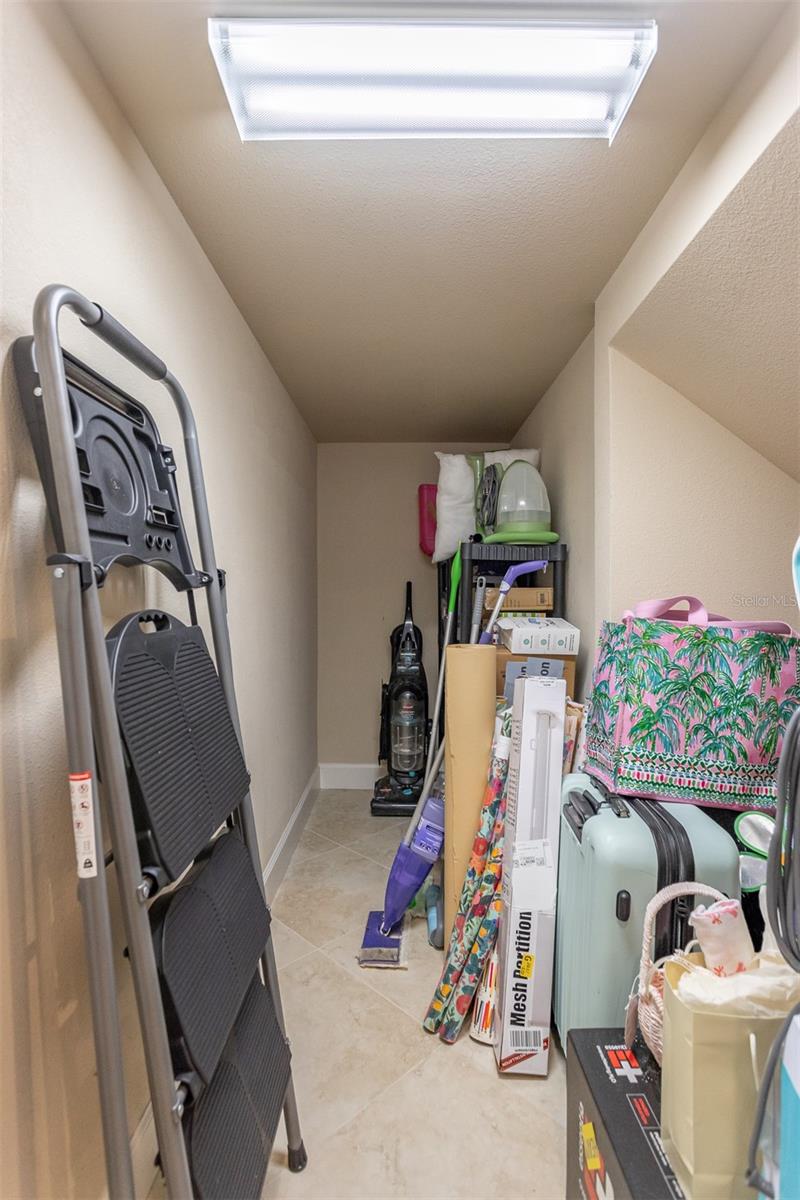 11143 WINTHROP LAKE DR