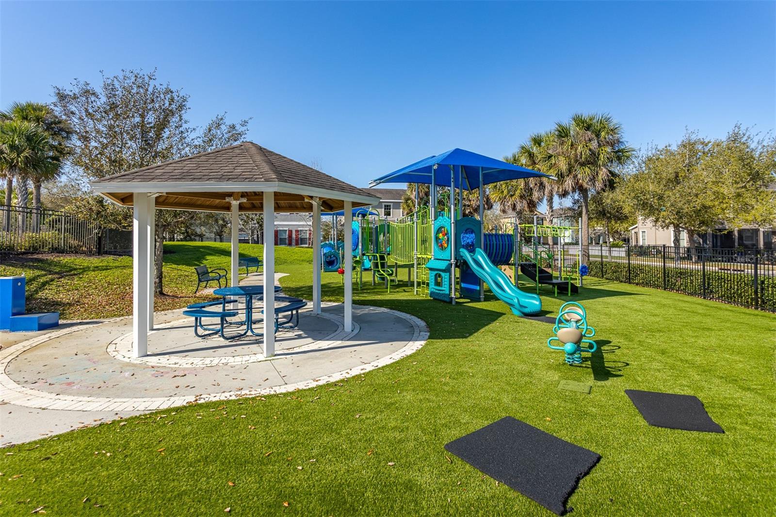 11143 WINTHROP LAKE DR