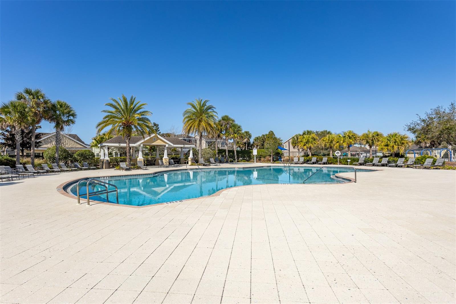 11143 WINTHROP LAKE DR