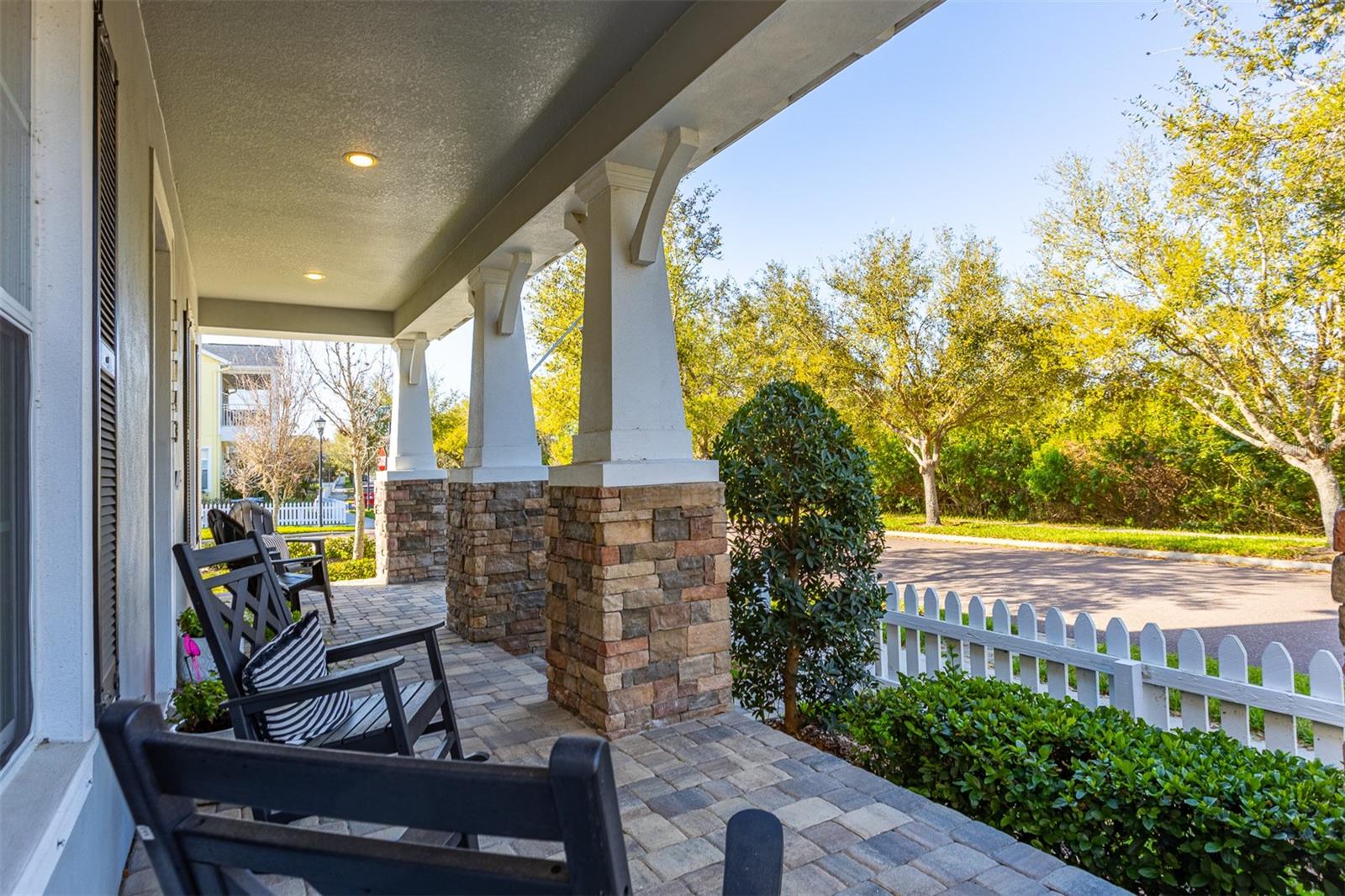 11143 WINTHROP LAKE DR